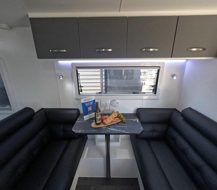 2024 Leader Caravans 2060_R_K1e2_T Gold Le 20'6