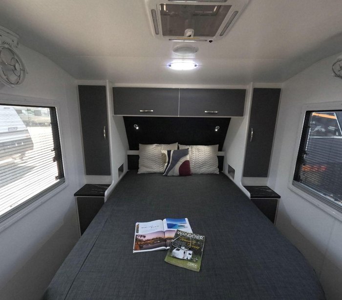 2024 Leader Caravans 2060_R_K1e2_T Gold Le 20'6