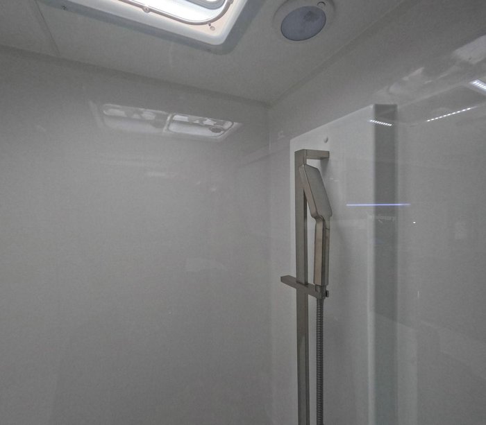 2024 Leader Caravans 2060_R_K1e2_T Gold Le 20'6