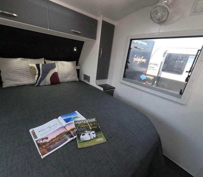 2024 Leader Caravans 2060_R_K1e2_T Gold Le 20'6