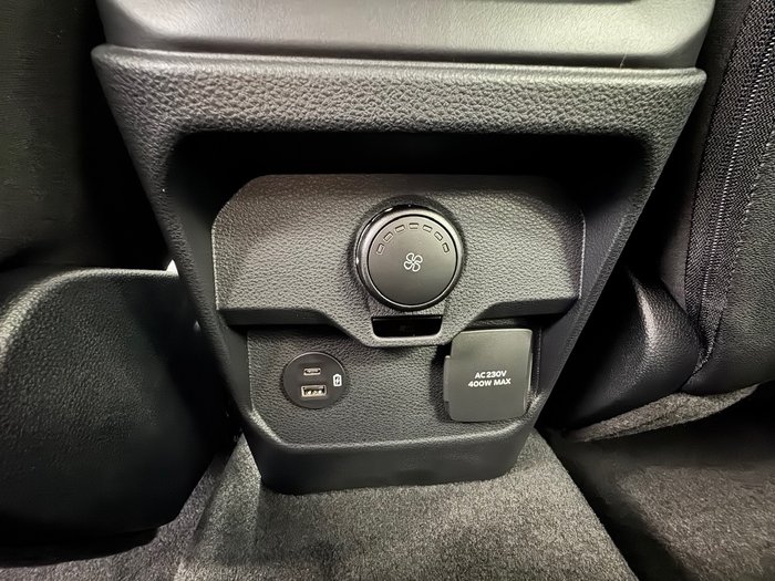 2025 Ford Everest Sport