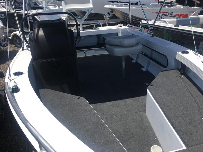 2025 Stacer 449 Crossfire SC SE