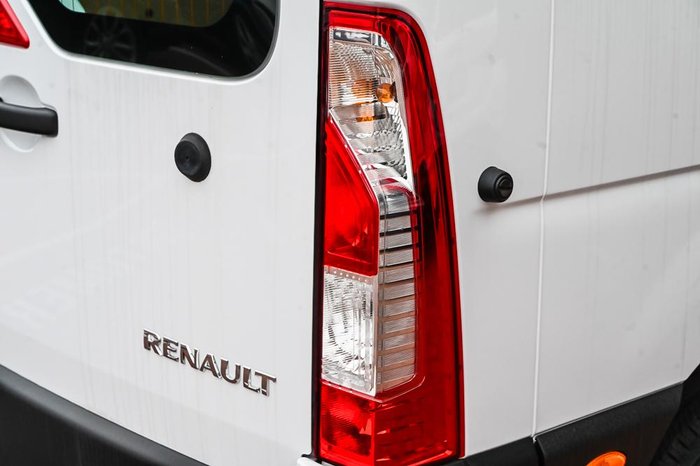 2024 Renault Master Pro 110kW