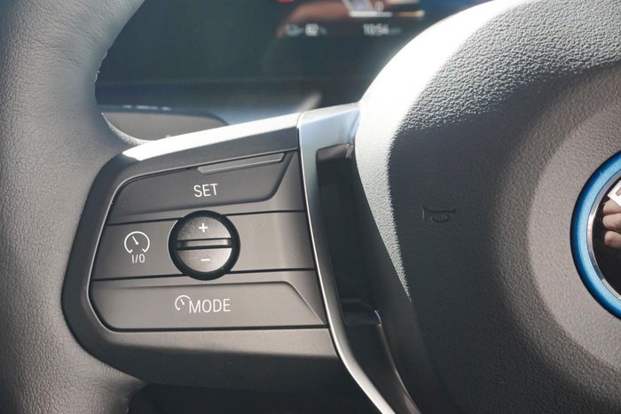 2023 BMW iX1 eDrive20 xLine