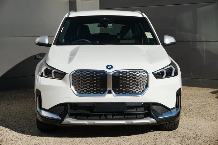 2023 BMW iX1 eDrive20 xLine