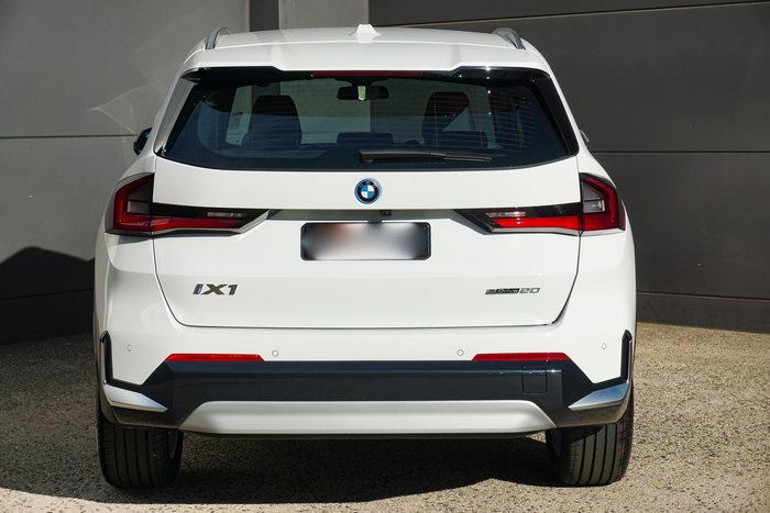 2023 BMW iX1 eDrive20 xLine