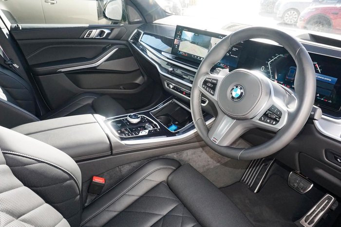 2023 BMW X5 xDrive40i M Sport