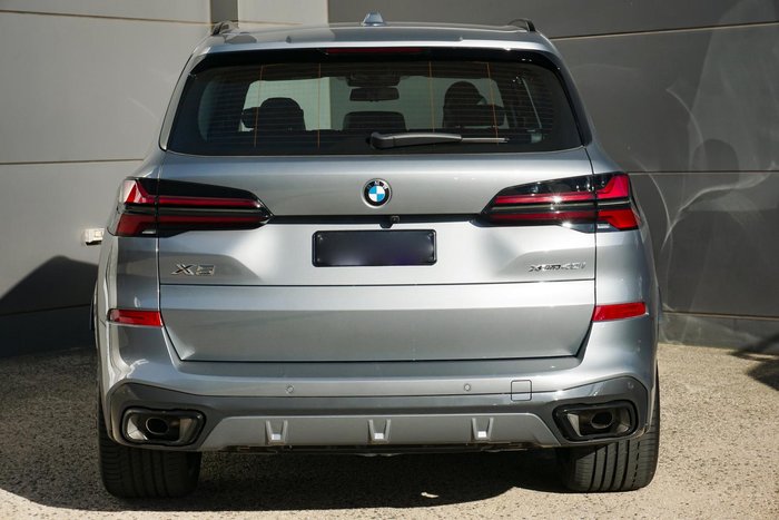 2023 BMW X5 xDrive40i M Sport