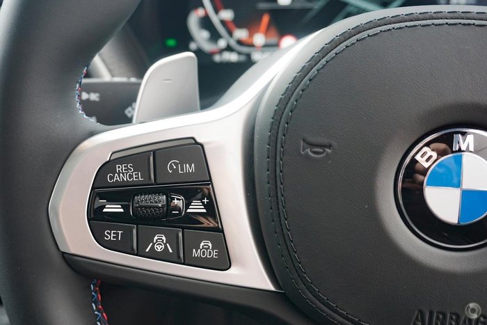 2024 BMW X3 M40i