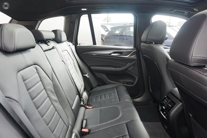 2024 BMW X3 M40i