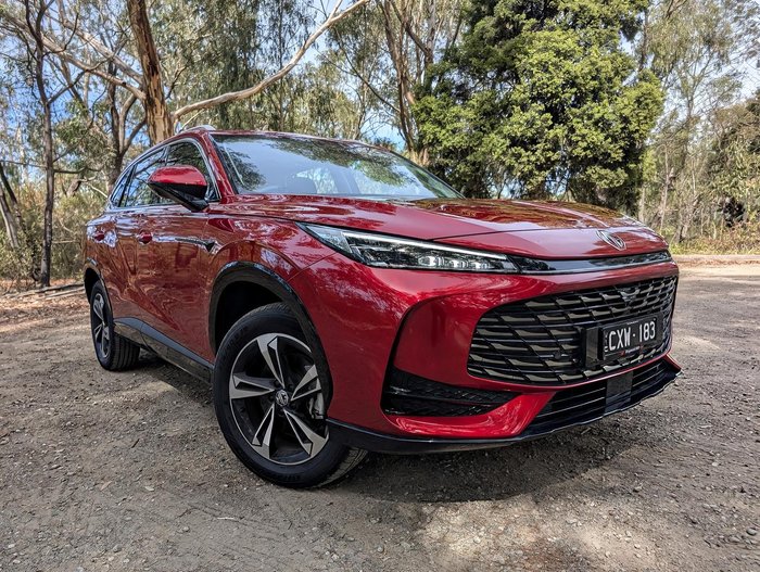 2024 MG HS Vibe AS33 MY24.5 Diamond Red