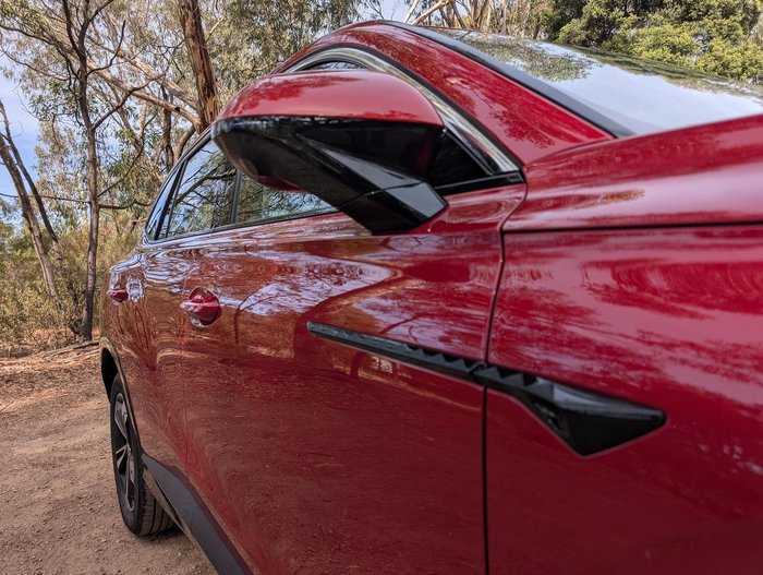 2024 MG HS Vibe AS33 MY24.5 Diamond Red