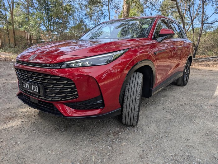 2024 MG HS Vibe AS33 MY24.5 Diamond Red