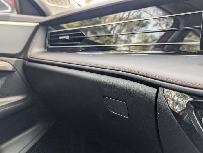 2024 MG HS Vibe AS33 MY24.5 Diamond Red