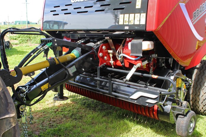 0 CASE IH Rb466 Hd Pro Round Baler Red