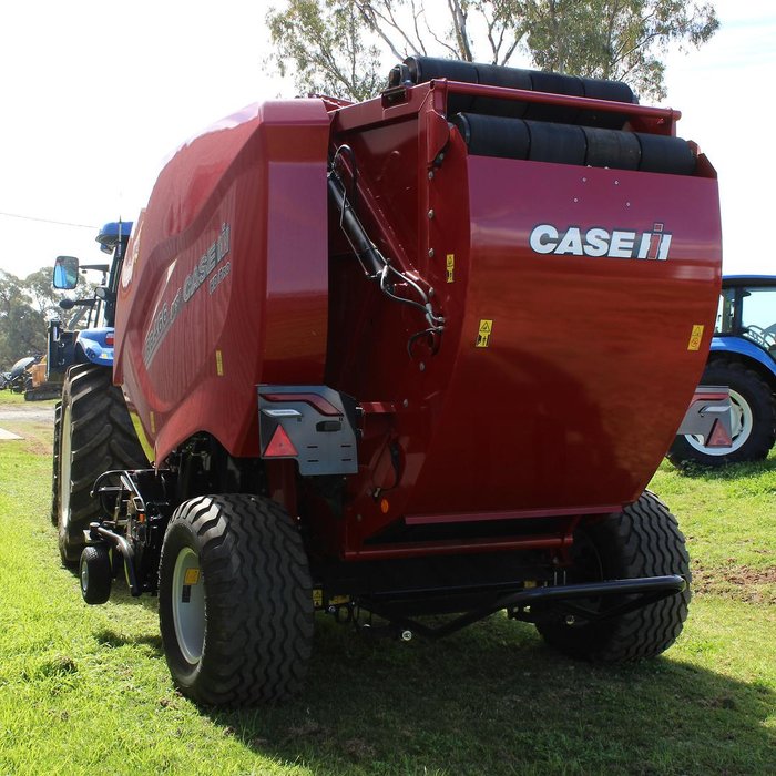 0 CASE IH Rb466 Hd Pro Round Baler Red
