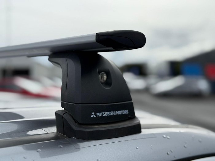 2024 Mitsubishi Eclipse Cross ES