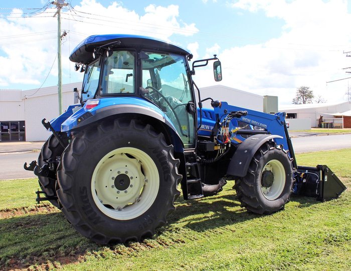 0 New Holland T5.110 Electro Command Tractor Blue