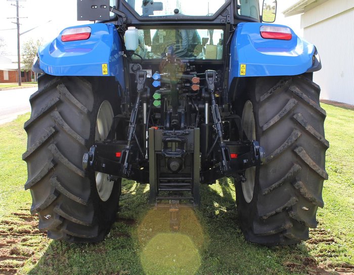 0 New Holland T5.110 Electro Command Tractor Blue