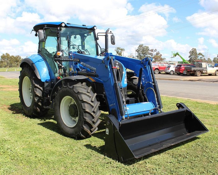 0 New Holland T5.110 Electro Command Tractor Blue