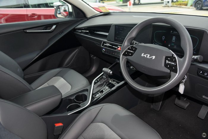 2023 Kia Niro HEV S