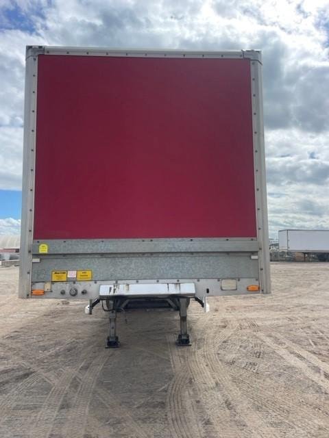 2011 Maxitrans 16P Dry Van Red