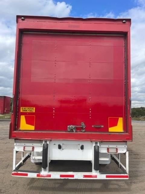 2011 Maxitrans 16P Dry Van Red