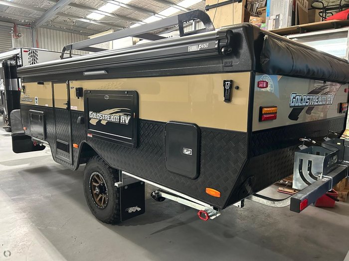 2024 Goldstream Crown St Premium Off Road