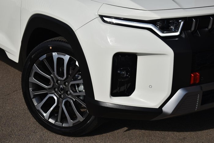 2024 KGM SsangYong Torres Ultimate J116 MY25 AWD Grand White