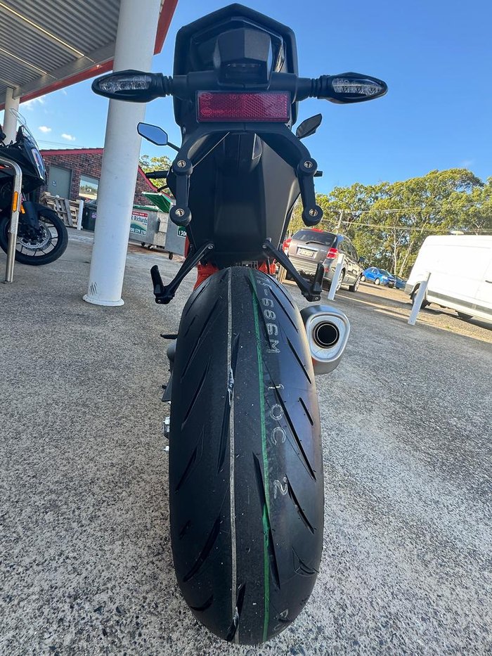 2022 KTM 1290 Super Duke R