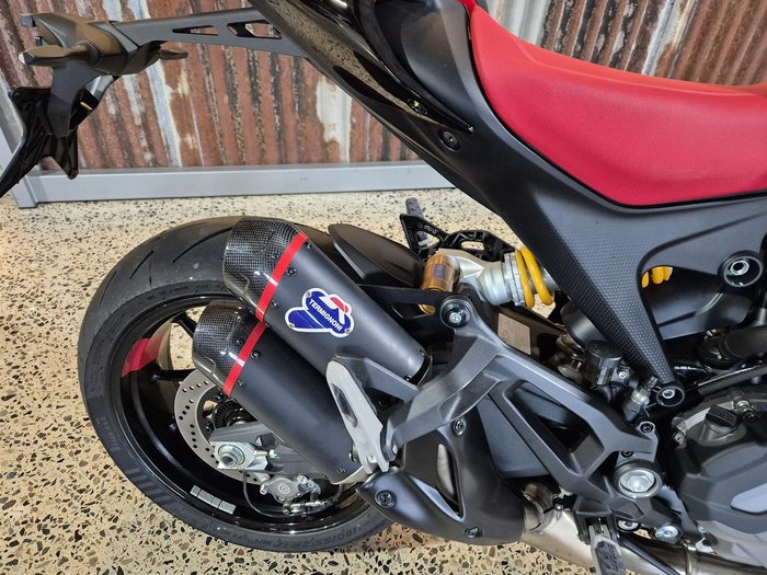 2025 Ducati Monster SP