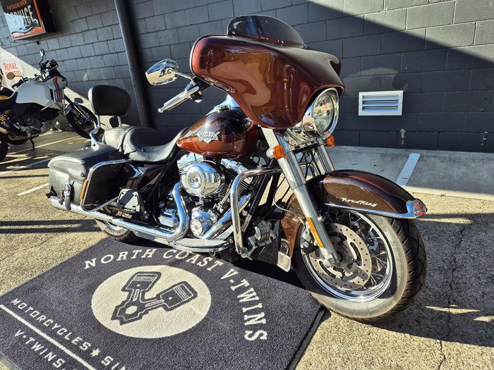 2011 Harley-Davidson Road King Classic 1690 (FLHRC)
