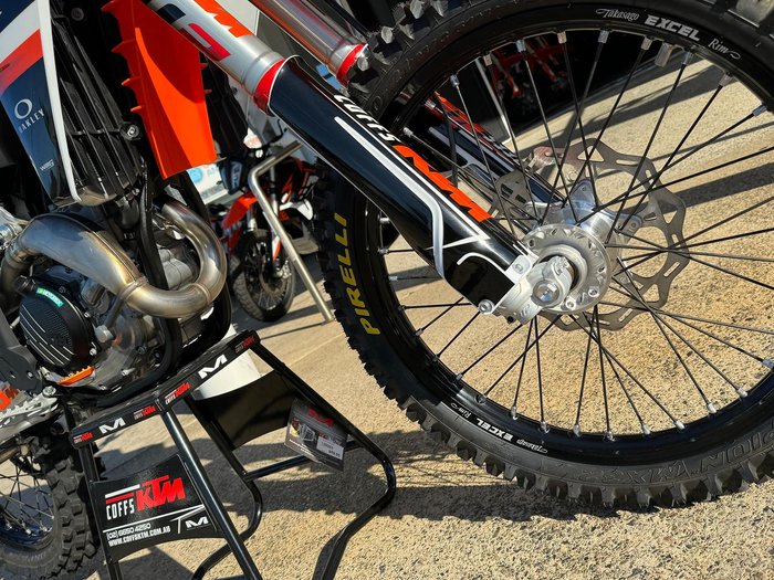 2024 KTM 450 SX-F SX-F Orange