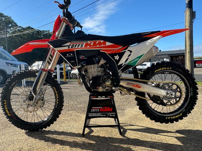 2024 KTM 450 SX-F SX-F Orange