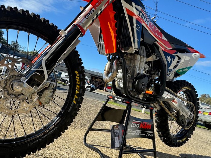 2024 KTM 450 SX-F SX-F Orange