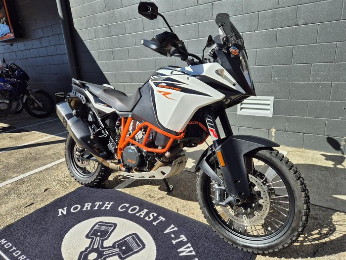 2017 KTM 1090 Adventure R Adventure Orange