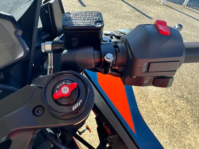 2023 KTM RC 390 RC Blue
