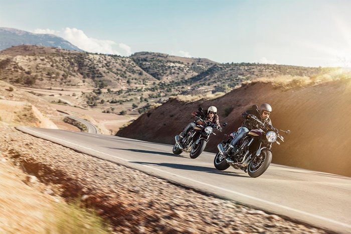2024 Kawasaki Z900RS (Z900C) Z Red