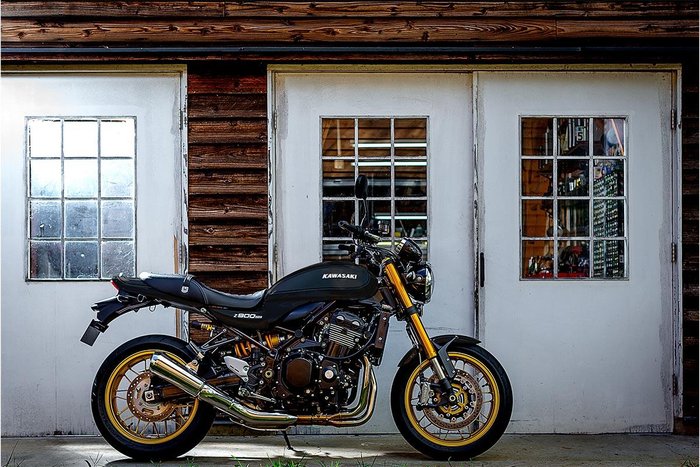 2024 Kawasaki Z900RS SE Z Black