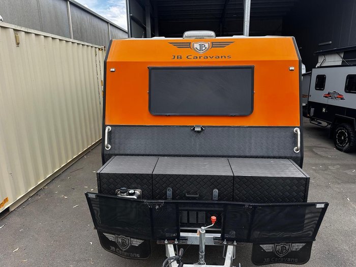 2018 JB Caravans Dirtroad Xtreme 23'6 Rear Club Lounge Off Road Caravan