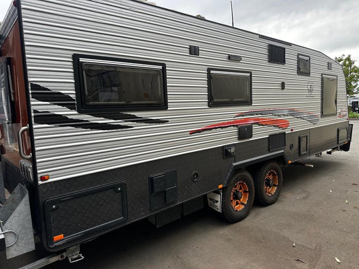2018 JB Caravans Dirtroad Xtreme 23'6 Rear Club Lounge Off Road Caravan