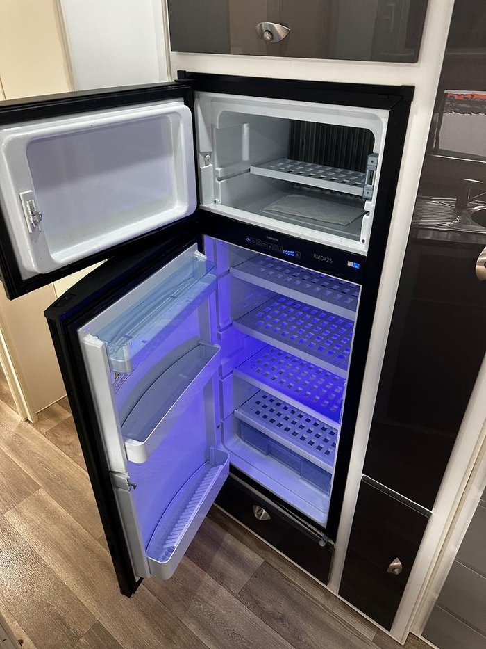 2018 JB Caravans Dirtroad Xtreme 23'6 Rear Club Lounge Off Road Caravan