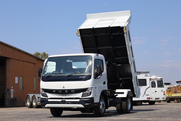 2025 Fuso Canter 815 Tipper Manual White