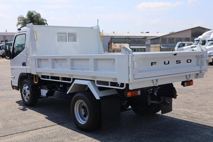 2025 Fuso Canter 815 Tipper Manual White