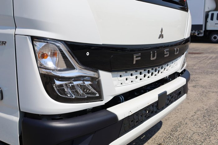 2025 Fuso Canter 815 Tipper White