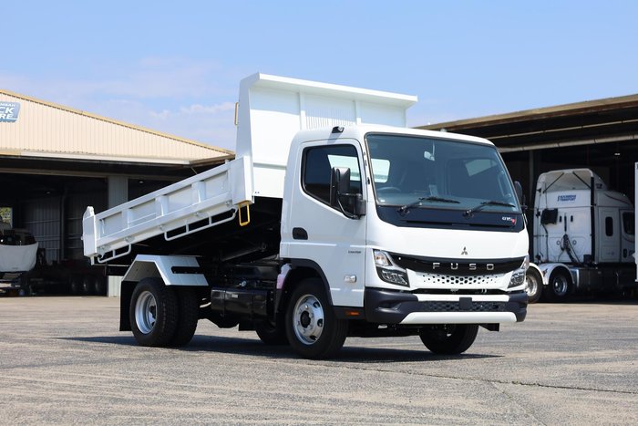 2024 Fuso Canter 815 Tipper White