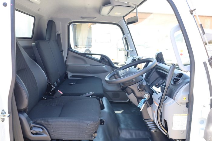 2025 Fuso Canter 815 Tipper Manual White