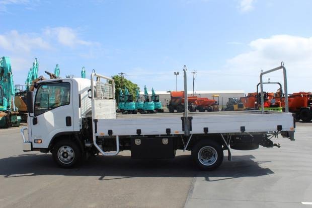 2015 Isuzu Npr 45 155