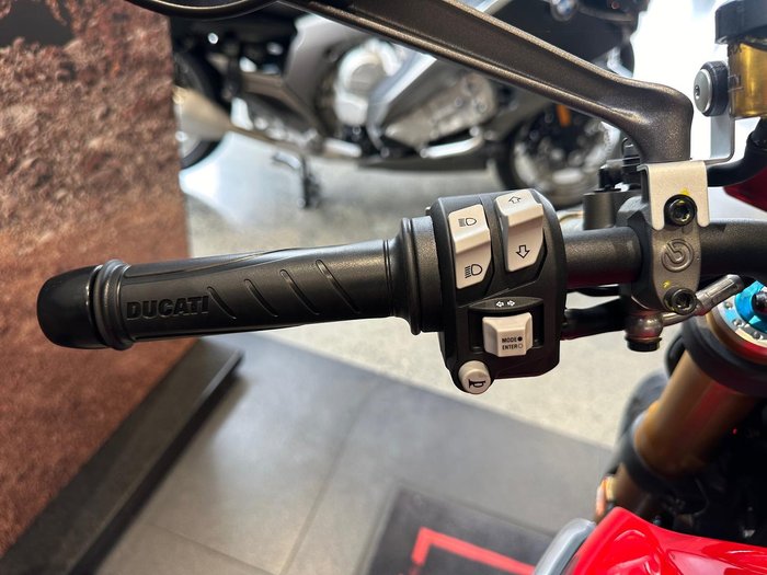 2024 Ducati Monster SP Monster Red