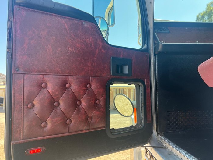 2004 Kenworth K104 6X4 Prime Mover B DOUBLE/ROAD TRAIN